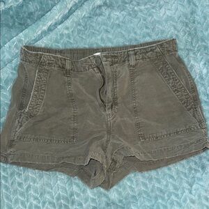 Aerie Olive Green Women's Cargo Shorts